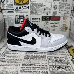Jordan Athletic Shoes Black White Red